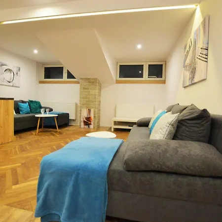 Gallery Old Town Apartment *