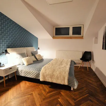 Διαμέρισμα Gallery Old Town *
