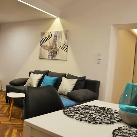 Apartment Gallery Old Town *